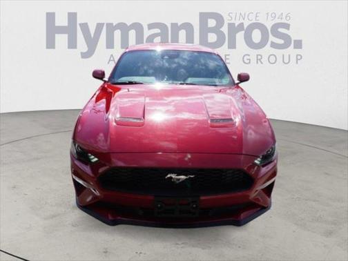 2022 Ford Mustang EcoBoost