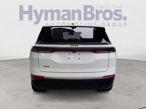 Bright White Clearcoat 2024 Jeep Wagoneer S Launch Edition