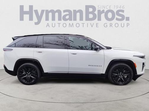 Bright White Clearcoat 2024 Jeep Wagoneer S Launch Edition