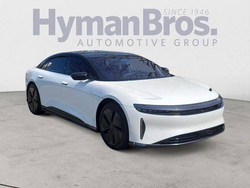 Stellar White Metallic 2024 Lucid Air Grand Touring