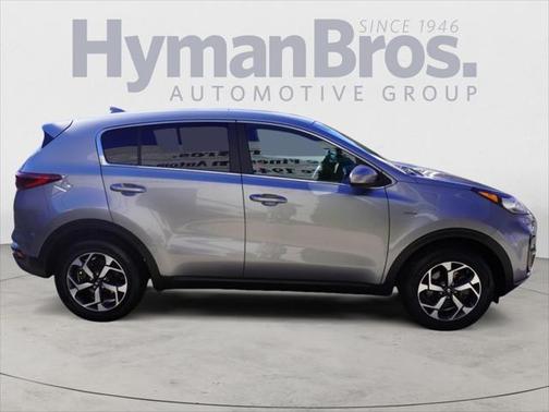 2022 Kia Sportage LX