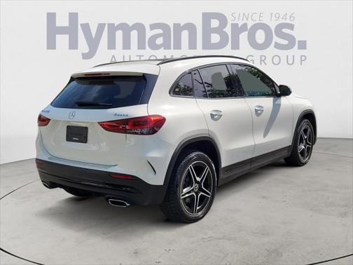 2021 Mercedes-Benz GLA 250 Base 4MATIC