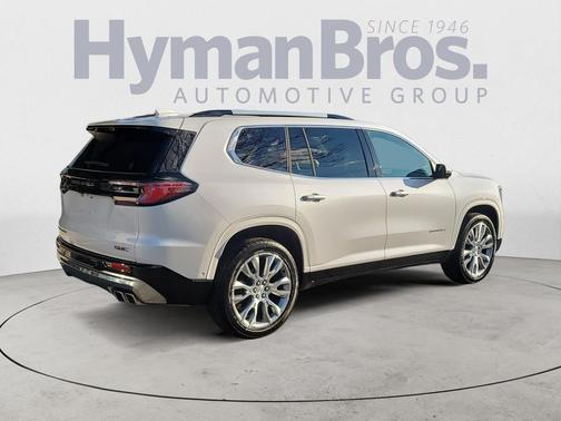 2024 GMC Acadia Denali