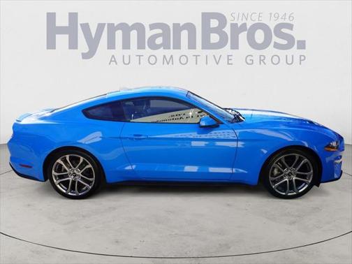 2022 Ford Mustang EcoBoost Premium