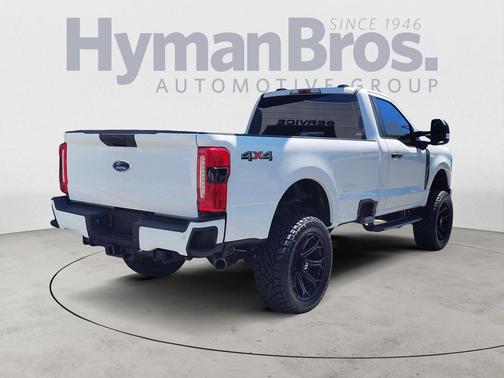 Oxford White 2023 Ford F-250 XL