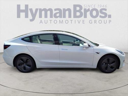 2020 Tesla Model 3 Standard Range