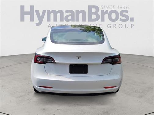2020 Tesla Model 3 Standard Range