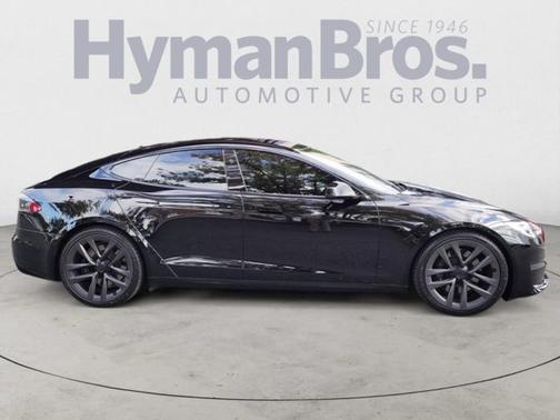 2021 Tesla Model S Plaid