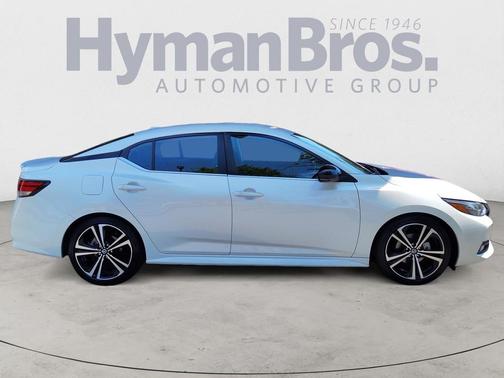 Aspen White Tricoat 2021 Nissan Sentra SR