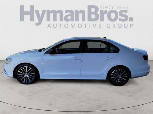 Pure White 2016 Volkswagen Jetta 1.8T Sport