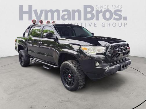 Midnight Black Metallic 2021 Toyota Tacoma SR