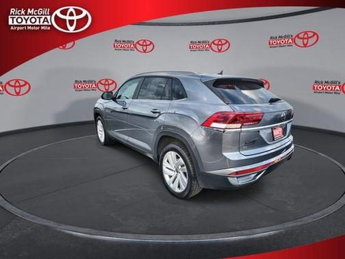 2020 Volkswagen Atlas Cross Sport 2.0T SE w/Technology