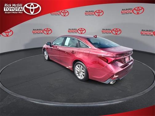 2021 Toyota Avalon XLE