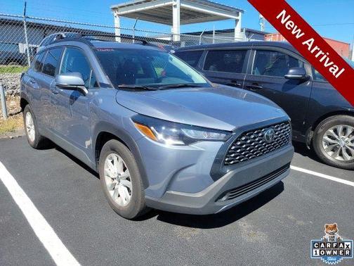 CELESTITE 2022 Toyota Corolla Cross LE