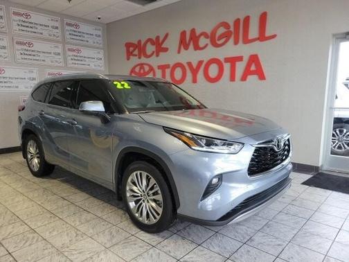 2022 Toyota Highlander Platinum