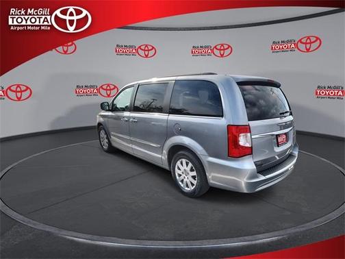 2015 Chrysler Town & Country Touring