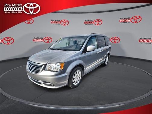 2015 Chrysler Town & Country Touring