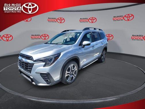 Ice Silver Metallic 2023 Subaru Ascent Limited 8-Passenger