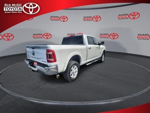 Bright White Clearcoat 2022 RAM 2500 Laramie