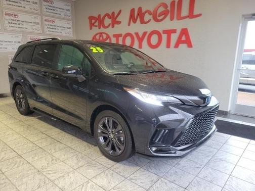 2025 Toyota Sienna XSE 7 Passenger