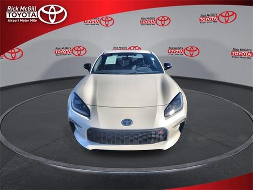 2024 Toyota GR86 Premium