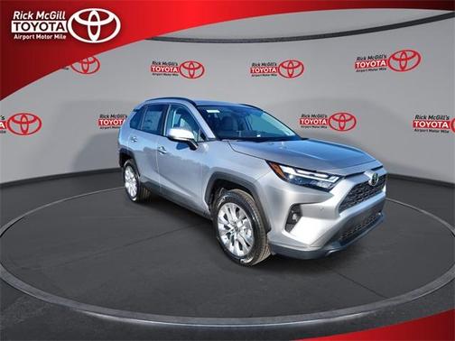 2025 Toyota RAV4 XLE Premium
