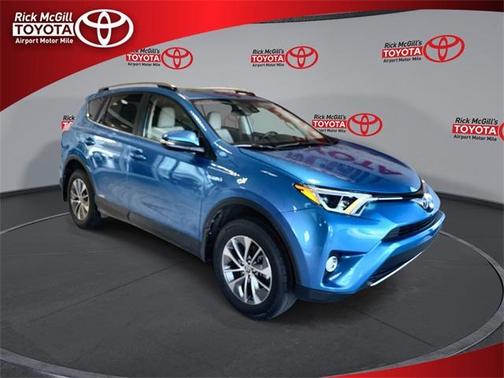2017 Toyota RAV4 Hybrid XLE