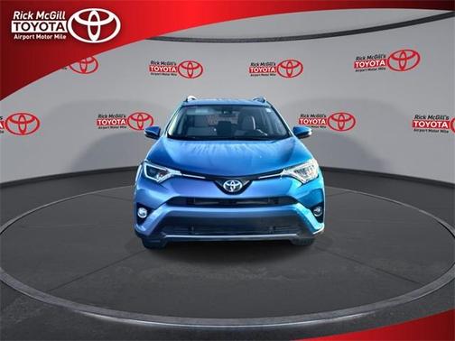 2017 Toyota RAV4 Hybrid XLE
