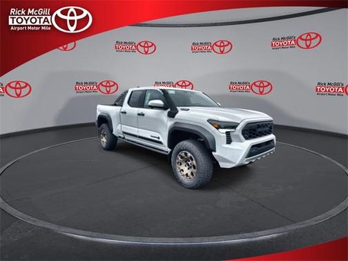 2026 Toyota Tacoma TRAILHUNTER