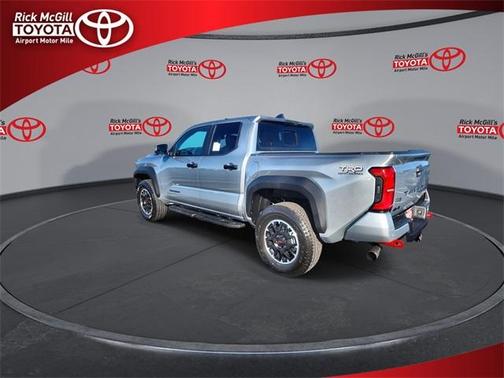 2025 Toyota Tacoma Hybrid TRD Off Road