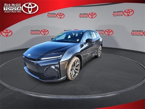 2025 Toyota Crown Signia LIMITED