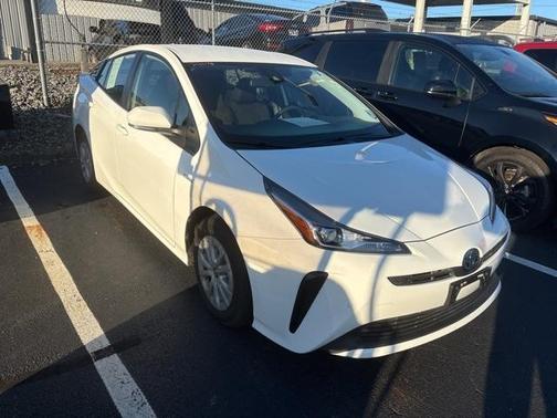 2021 Toyota Prius LE