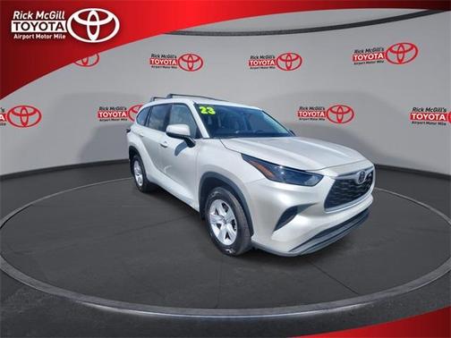 2023 Toyota Highlander LE