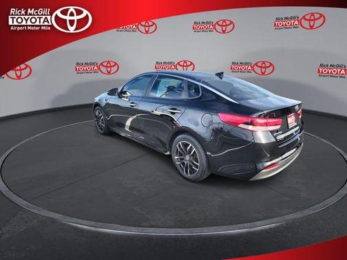 Ebony Black 2016 Kia Optima LX