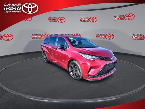 2024 Toyota Sienna XSE 7 Passenger