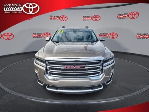 2022 GMC Acadia SLT
