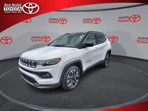 Bright White Clearcoat 2023 Jeep Compass Limited