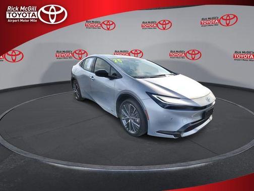 2025 Toyota Prius XLE