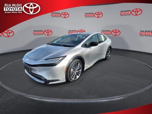 2025 Toyota Prius XLE