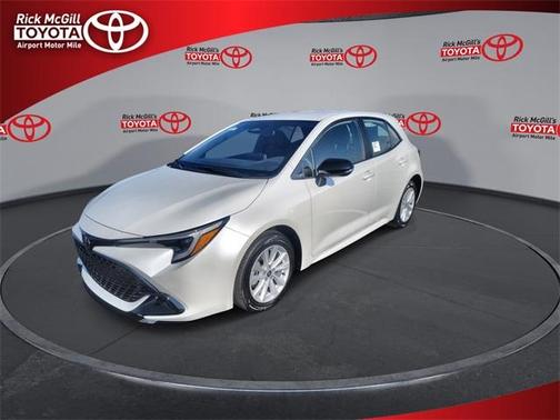 2026 Toyota Corolla Hatchback SE