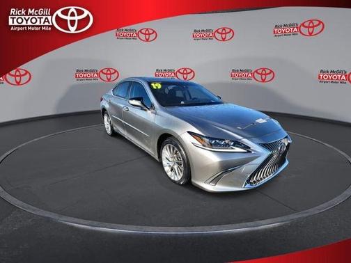 2019 Lexus ES 300h 300H