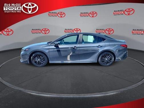 UNDERGROUND 2025 Toyota Camry SE