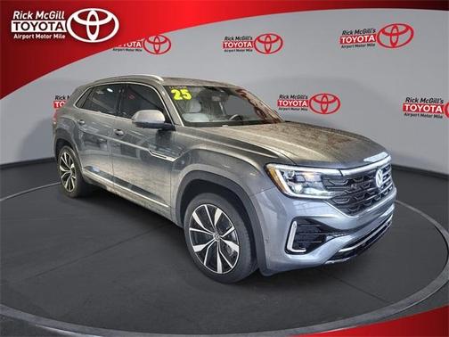 2025 Volkswagen Atlas Cross Sport 2.0T SEL Premium R-Line