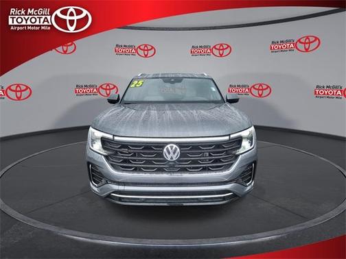 2025 Volkswagen Atlas Cross Sport 2.0T SEL Premium R-Line