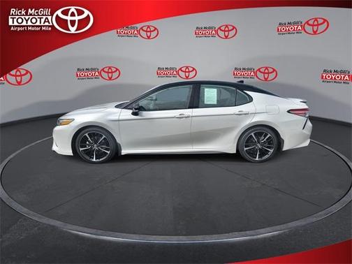 2019 Toyota Camry XSE