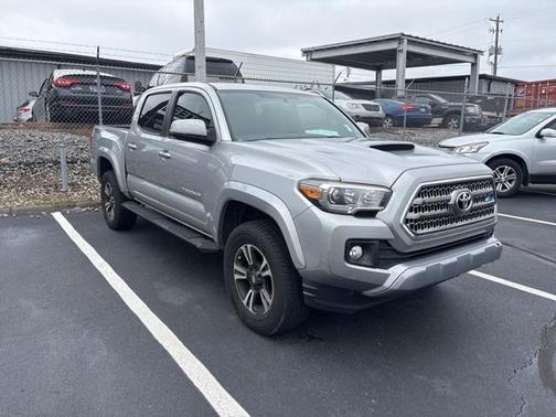 2017 Toyota Tacoma TRD Sport