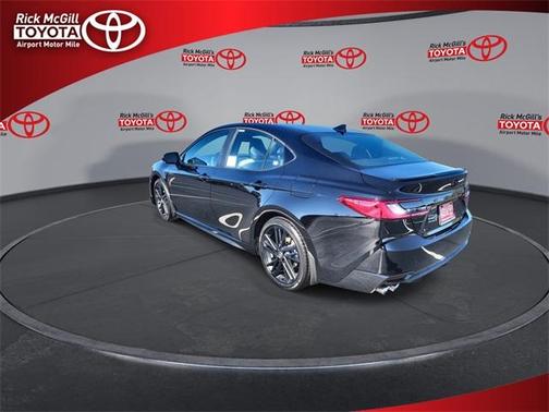 2026 Toyota Camry SE Nightshade