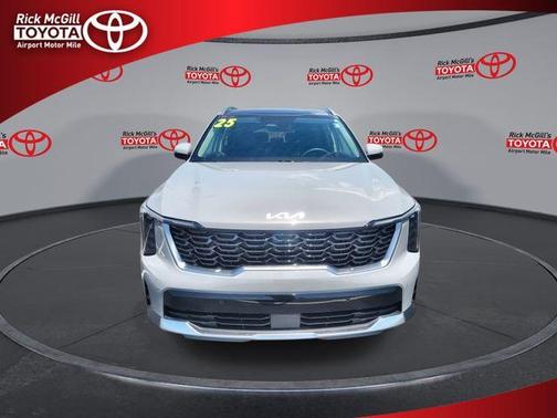 Wolf Gray 2025 Kia Sorento S