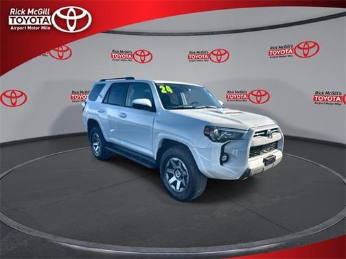 2024 Toyota 4Runner TRD Off Road