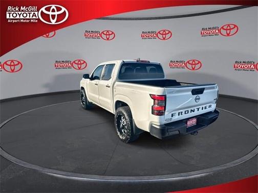 2023 Nissan Frontier S